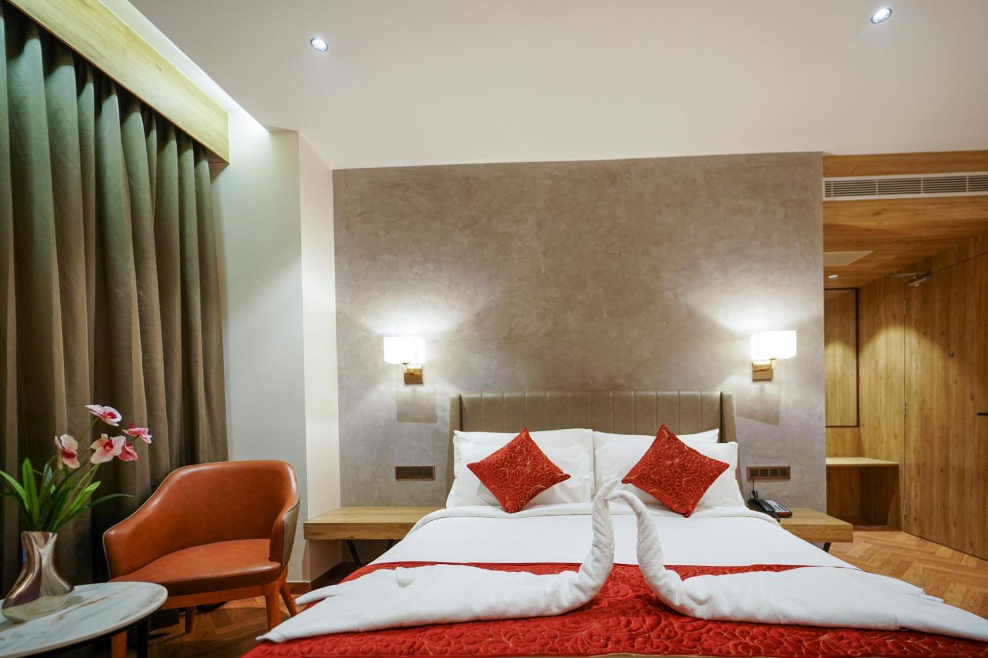 Hotel Park Inn Nellore - Near The Hospital & Highway エクステリア 写真